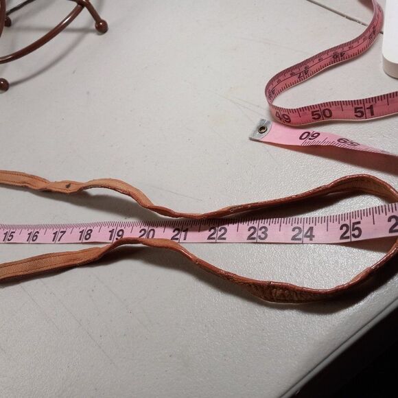 C&C California Tooled Crossbody bag - Picture 10 of 16